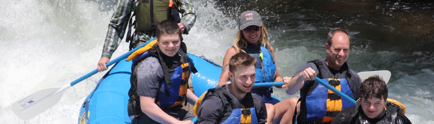 Family Friendly Whitewater Rafting on the Nantahala River with ...